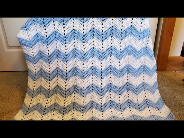 Crochet Blue and White Chevron Baby Blanket